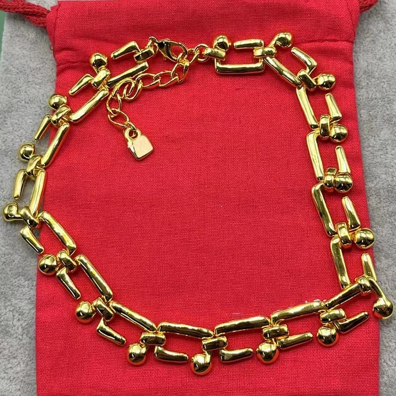 Crystal Pendant Necklace and Bracelet Set