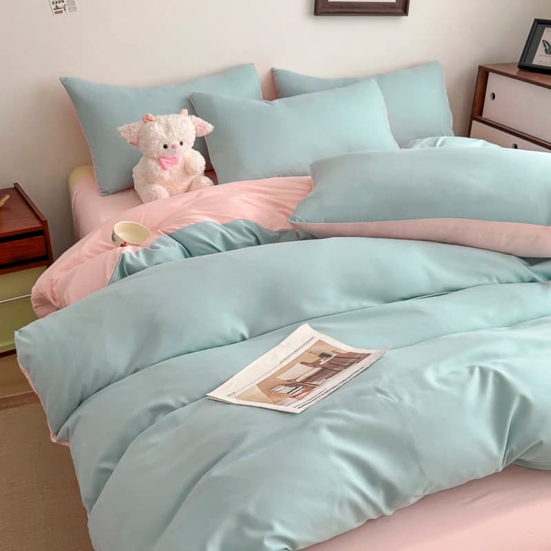 Cotton Bed Linen Set with Duvet Cover and Pillowcases