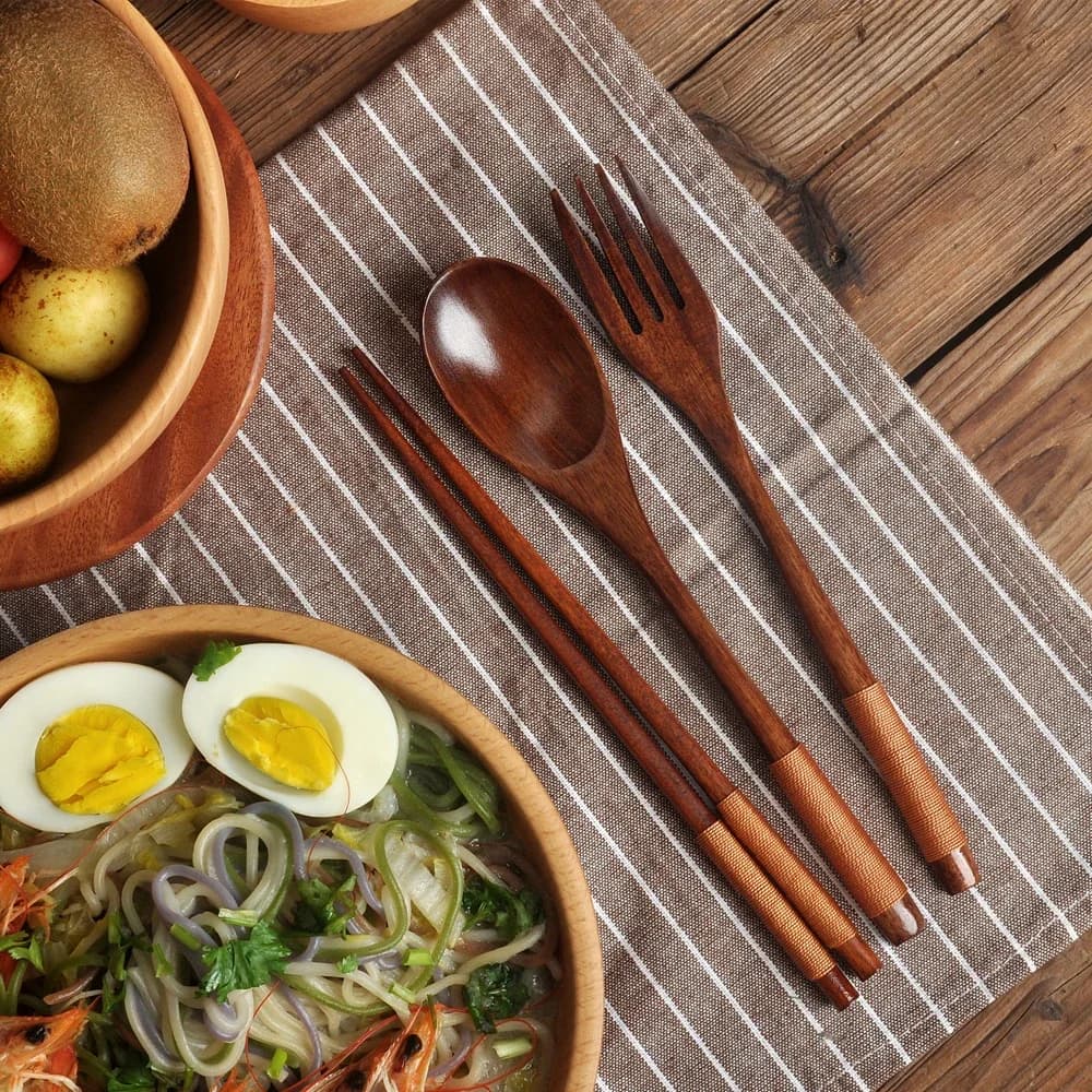 Natural Wood Dinnerware Utensil Set