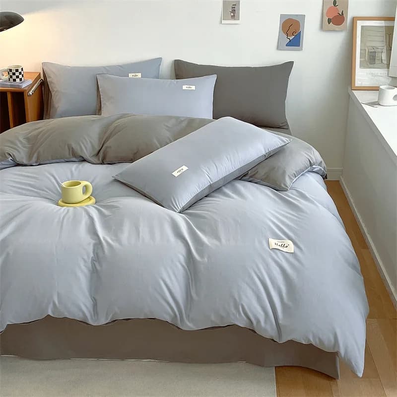 Solid color comfortable bedding three-piece set, Light blue four-piece set