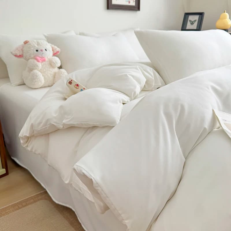Cotton Bed Linen Set with Duvet Cover and Pillowcases