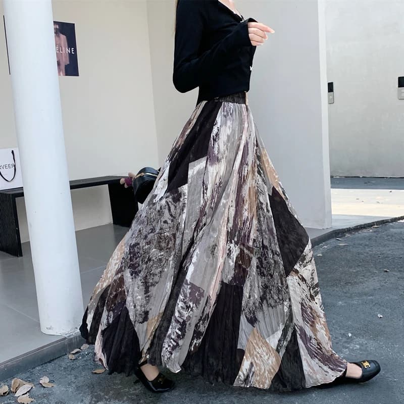 Fall Printed Pleated Maxi Skirt
