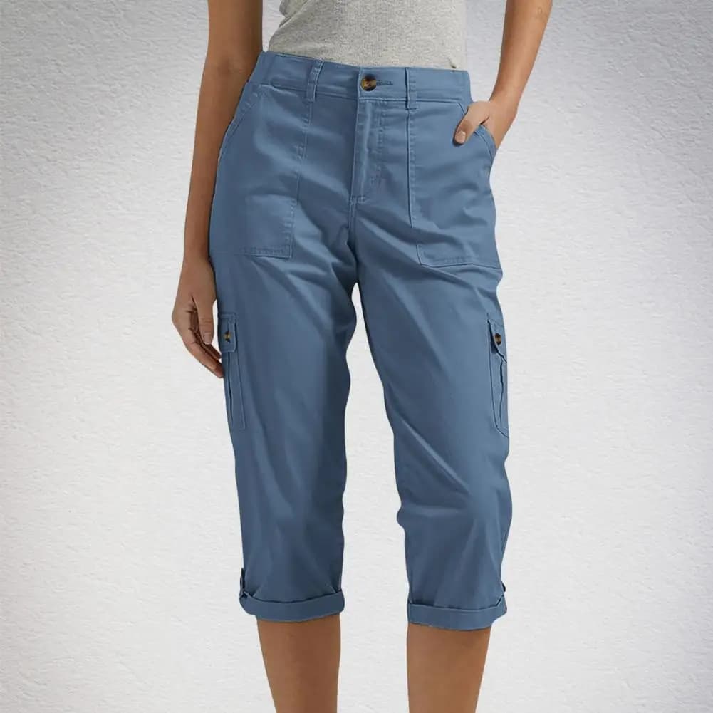 Women's Mid-Rise Cropped Cargo Capri Pants