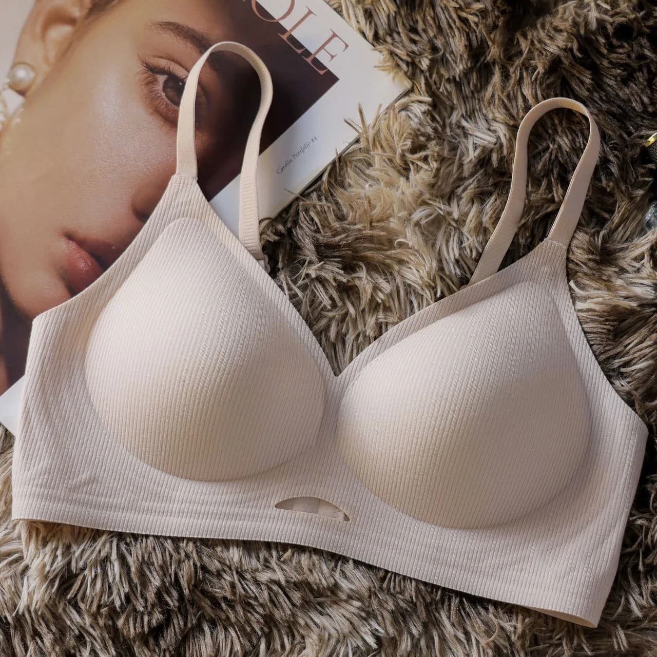 Seamless Wire-Free Push-Up Bra