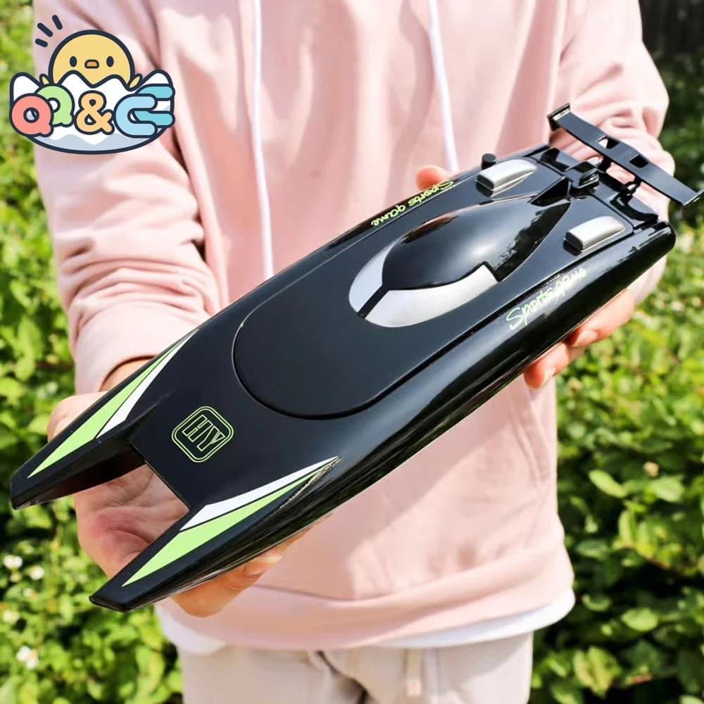 2.4G High-Speed Racing RC Boat