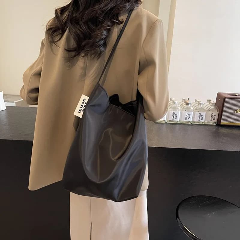 Minimalist and Lazy Style Tote Shoulder Bag, Women's Large Capacity Armpit Bag, Student Class Bucket Bag, Retro Shopping Bag