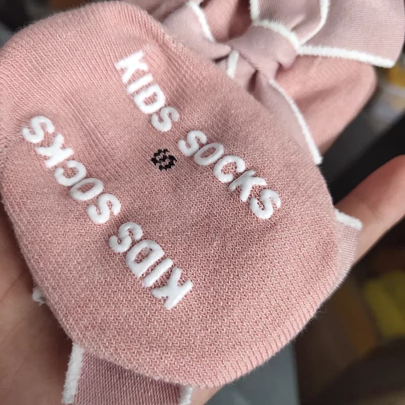 Cute Bowknot Baby Socks with Rubber Soles