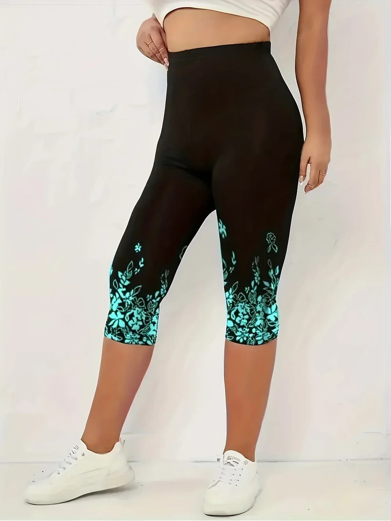 Women's High-Rise Floral Print Capri Leggings