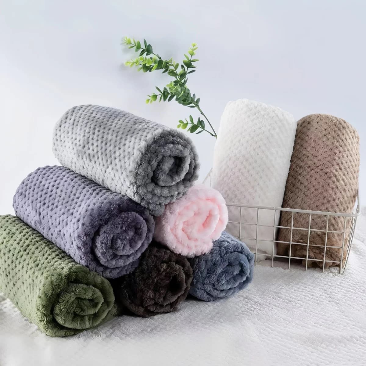 Ultra-Soft Fluffy Pet Blanket 70x100cm