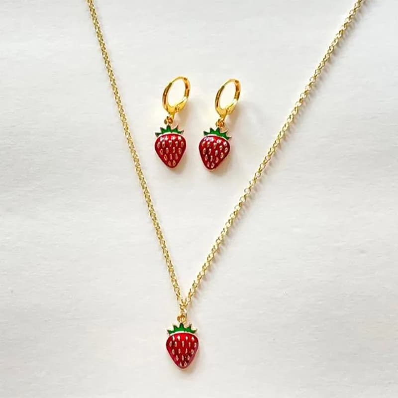 necklace earrings
