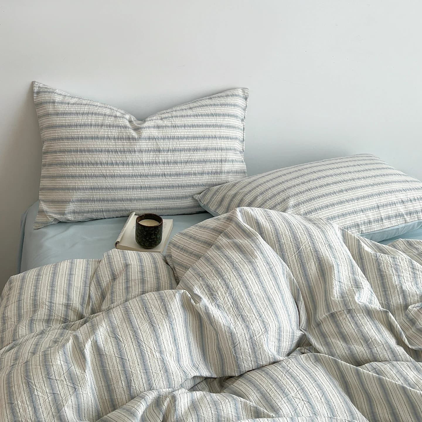 Korean Style Striped Bedding Set For Girls Boys Bed Linen Set Skin Friendly Fresh Printed Soft Duvet Cover Set Home Decorations