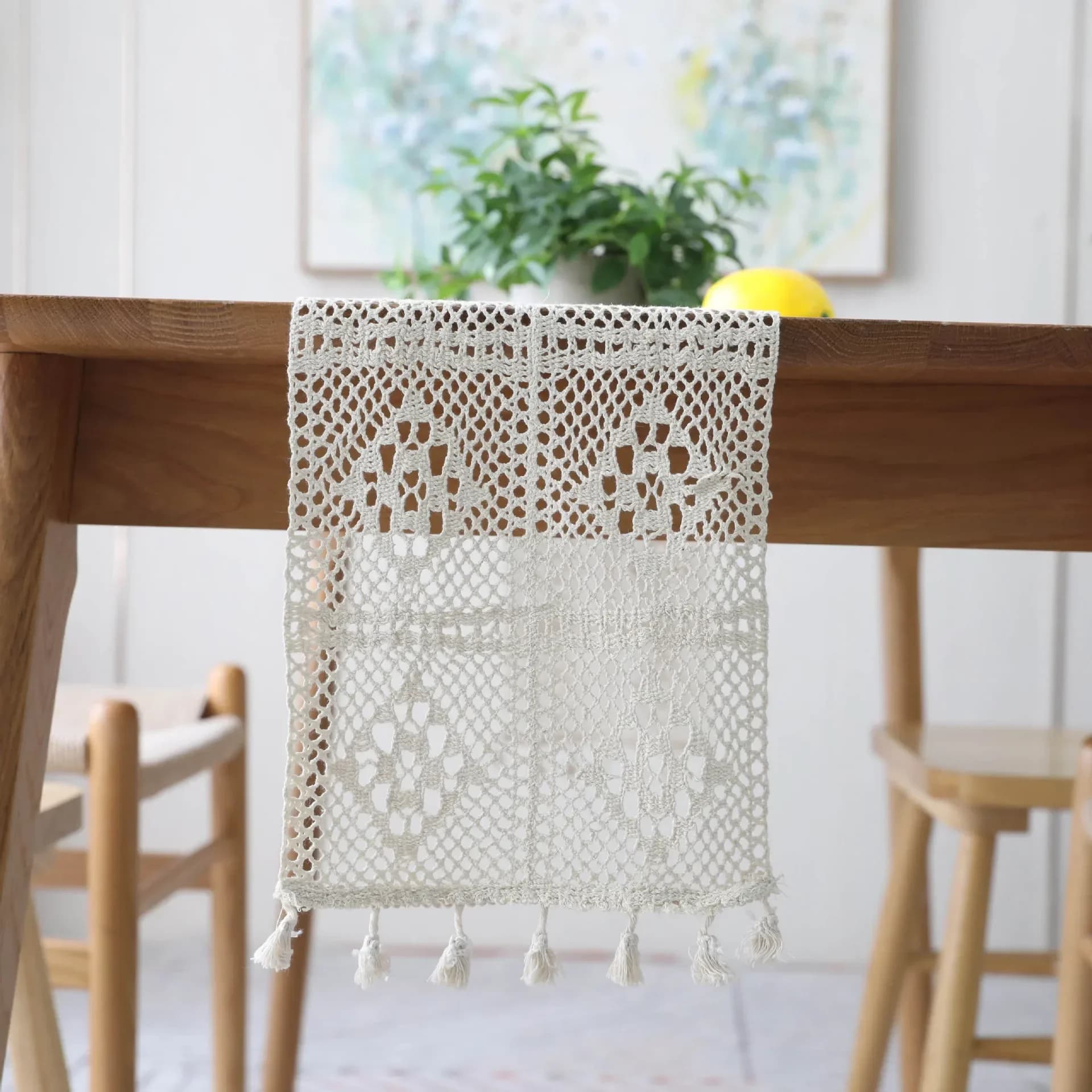 White Jacquard Table Runner With Tassel