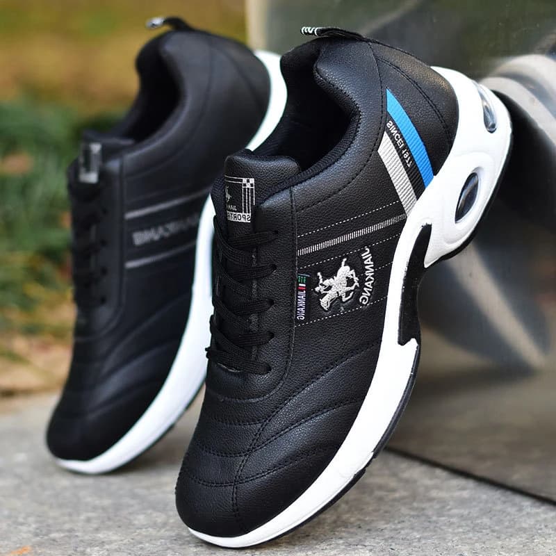 Men's leather sneakers Casual versatile shoes Outdoor non slip running footwear Fashion men's board shoes Zapatos Homme
