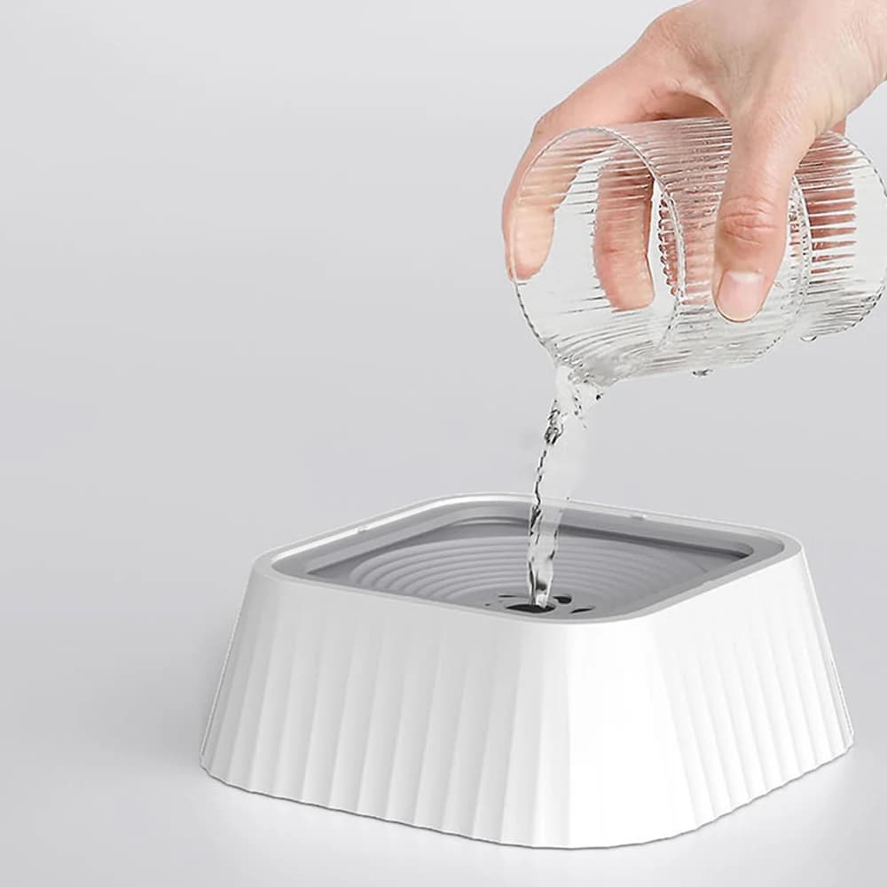 Floating Elevated Pet Water Bowl with Neck Protection