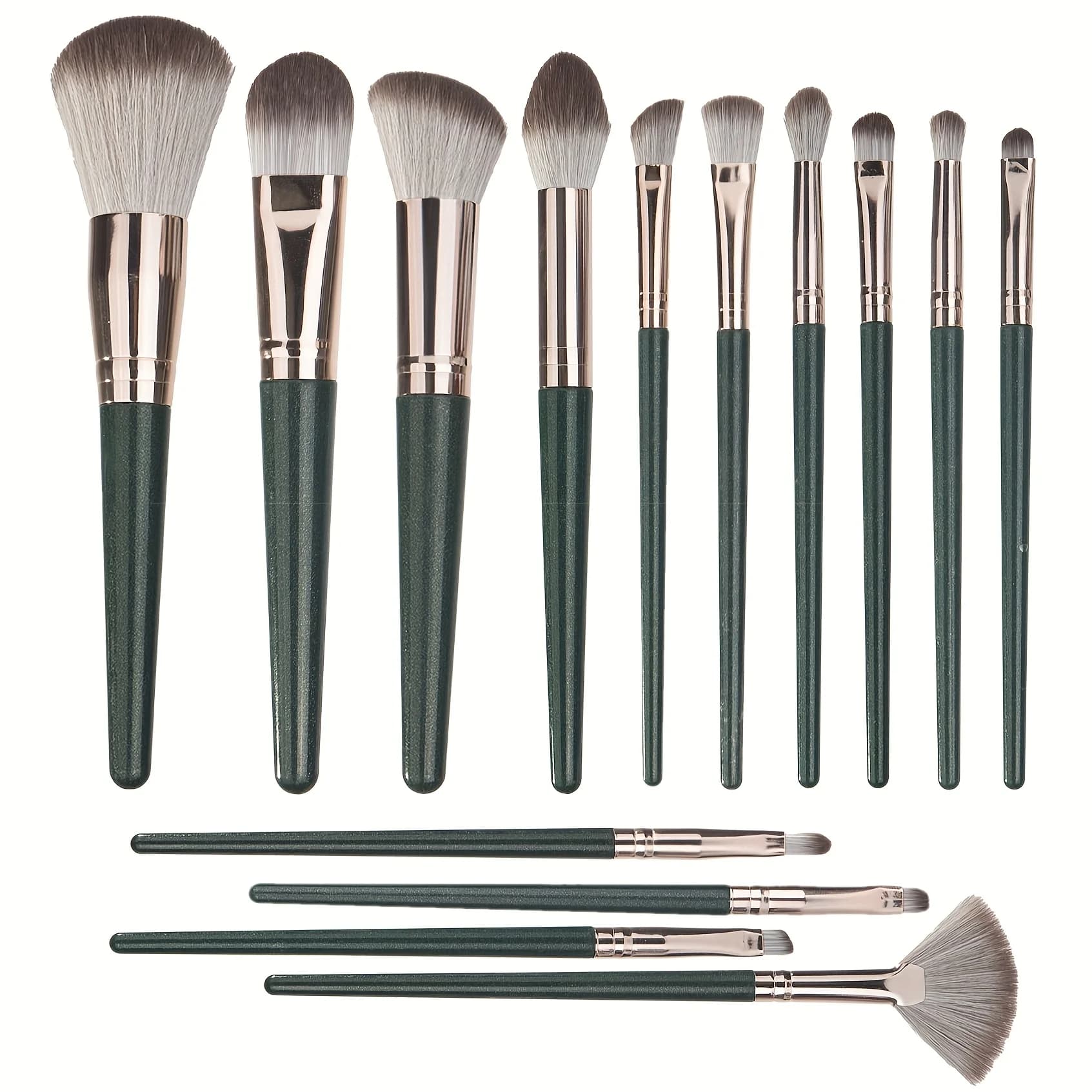 14 Professional Makeup Brushes That Can Create A Variety Of Looks, Suit Different Styles, Are Clean And Help Reduce Breakouts.