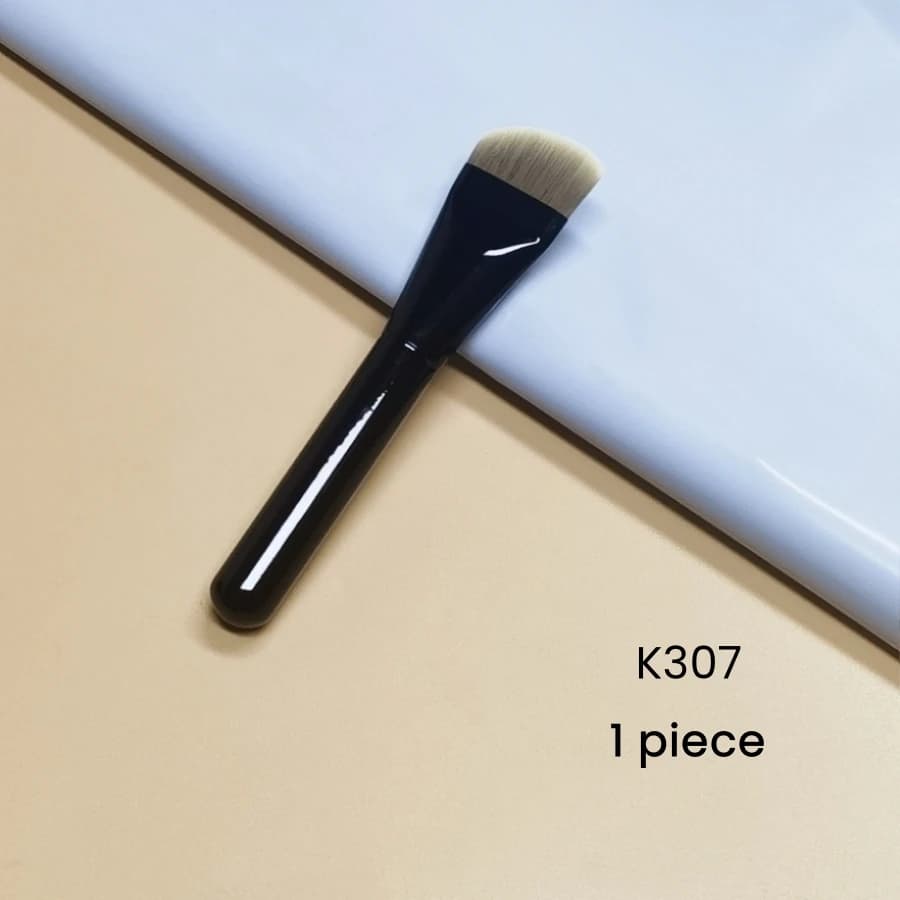 Black Curved Foundation Makeup Brushes Blush Beauty Foundation Facial Mask Care Lotion Make Up Brush Tools