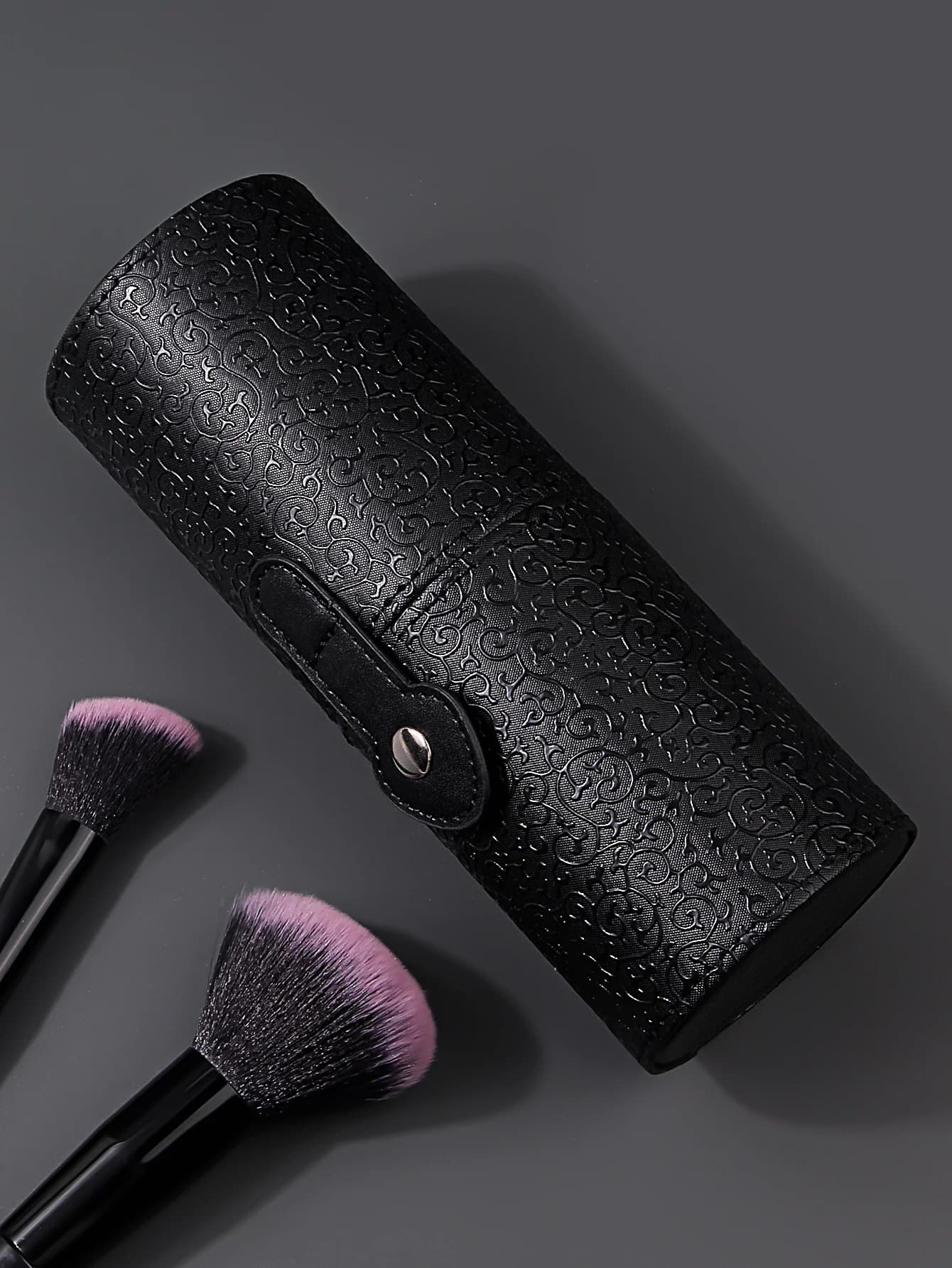 Makeup Brush Set with Storage Bucket