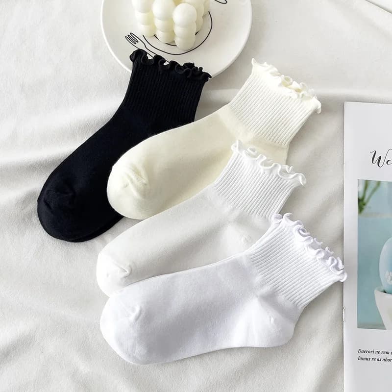 Cotton Ankle Socks Women Ruffles Black White