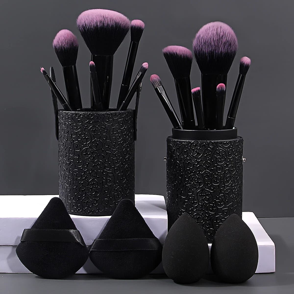 Makeup Brush Set with Storage Bucket