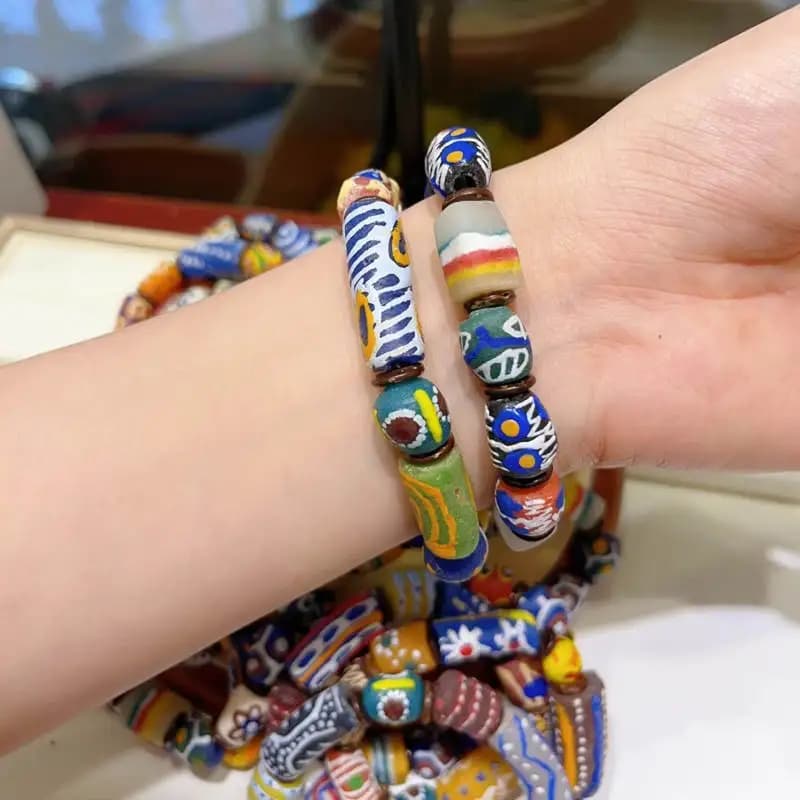 Handmade Lampwork Beaded Stretch Bracelet