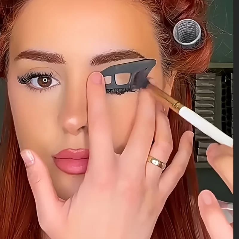 Eyeshadow Template Tool Set
