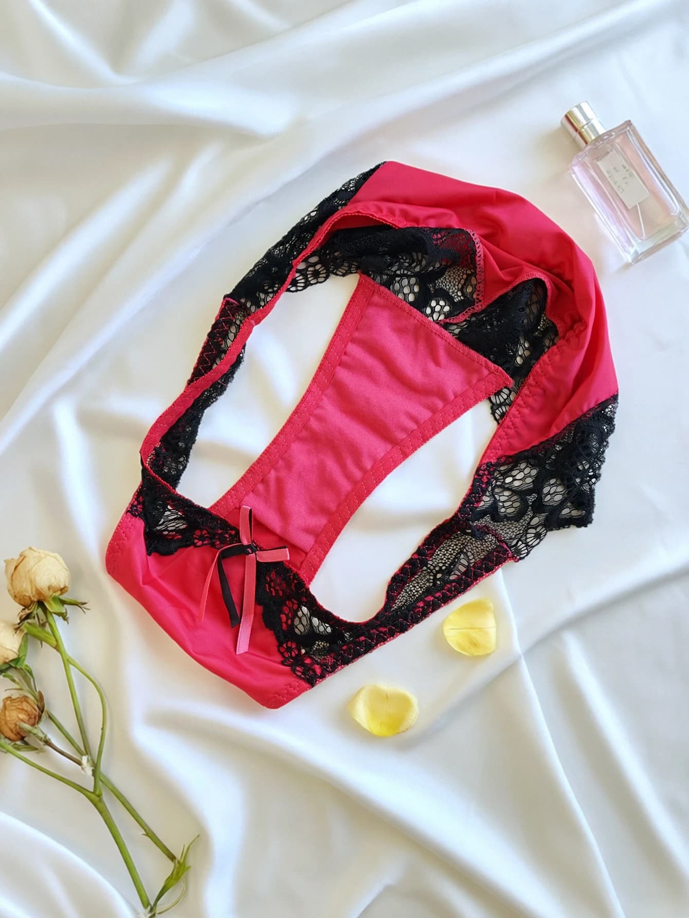 Plus Size Lace Seamless Briefs