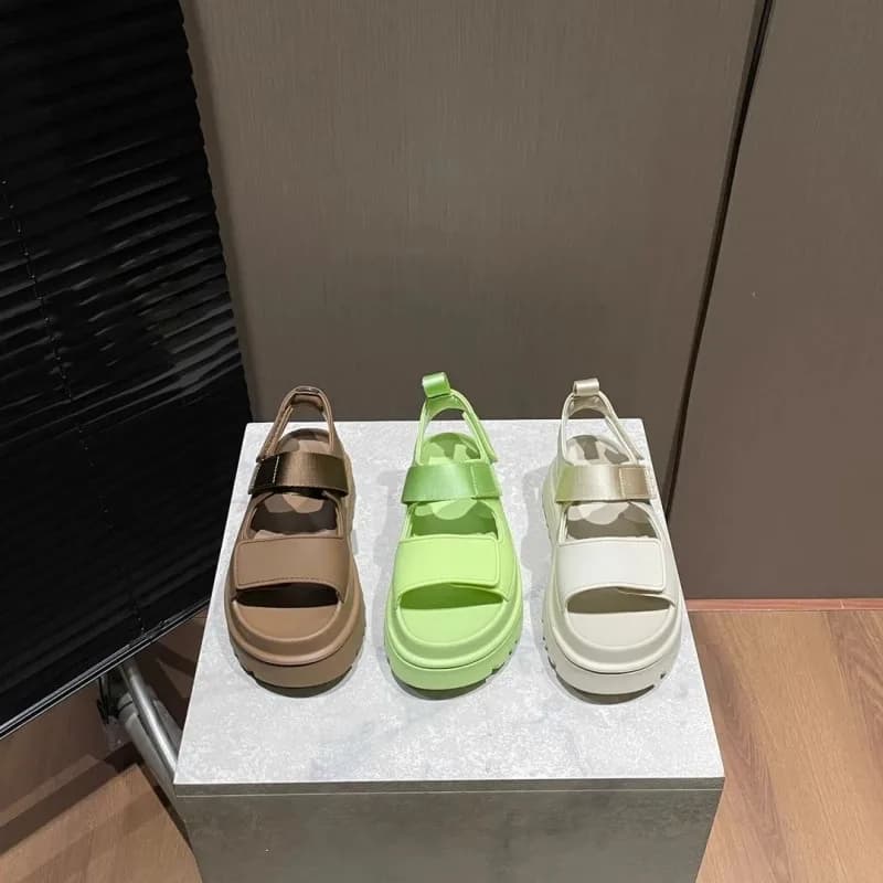 Women's Chunky Platform Beach Sandals