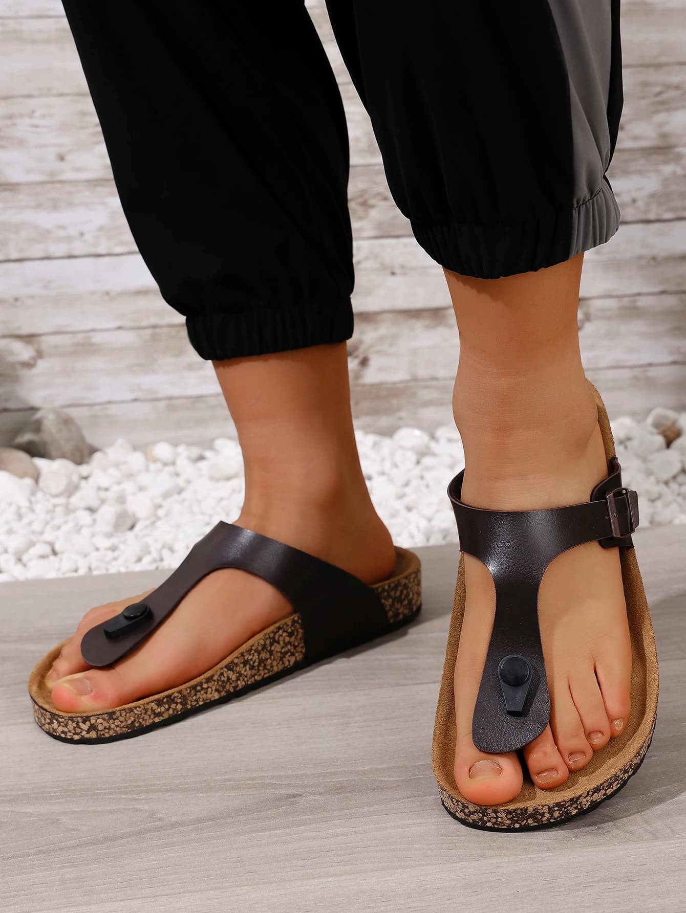 Men's Cork-Pattern Slip-On Flip-Flops