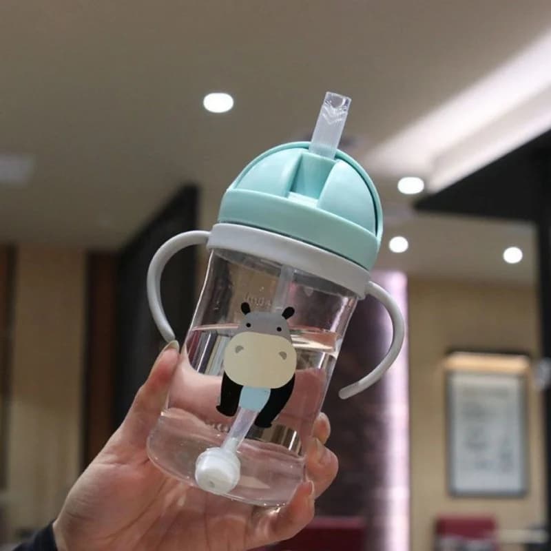 Sippy Cup with Straw and Gravity Ball