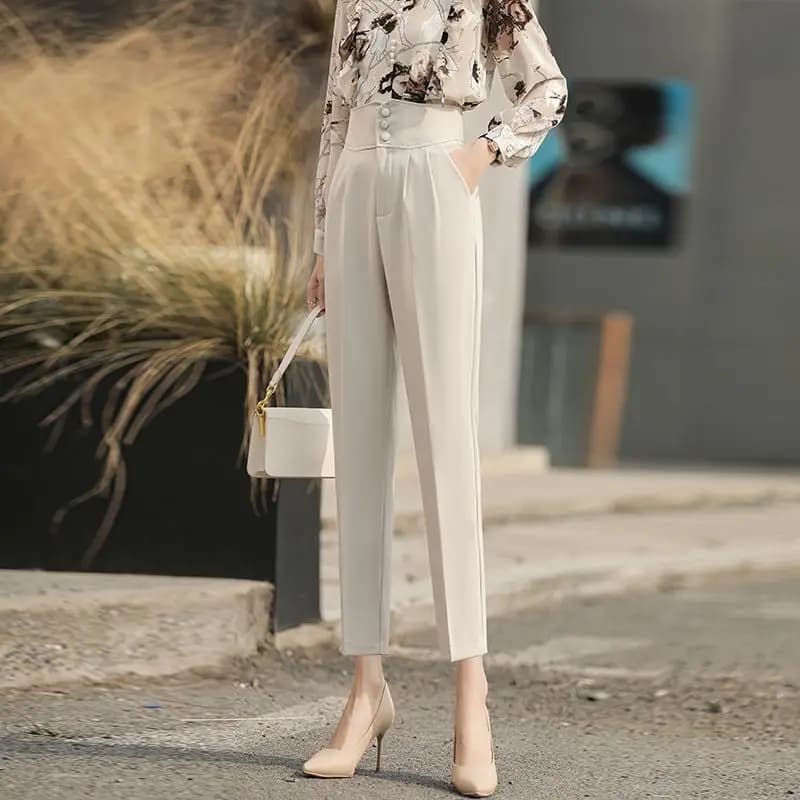 Black High-Waisted Wide-Leg Cropped Harem Trousers