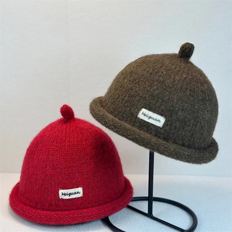 Women's Winter Knit Beanie with Turned-up Brim