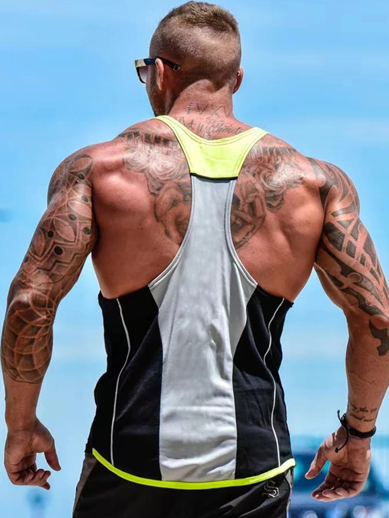 Sports vest, men's fitness quick drying vest, muscle iron, American style stretch splicing, running narrow shoulder racerback ve