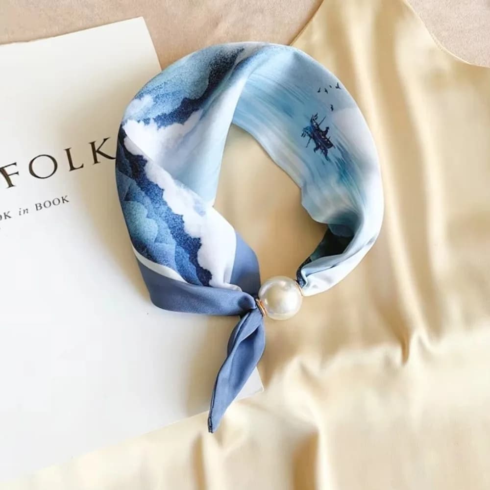 Magnetic Pearl Print Lightweight Scarf