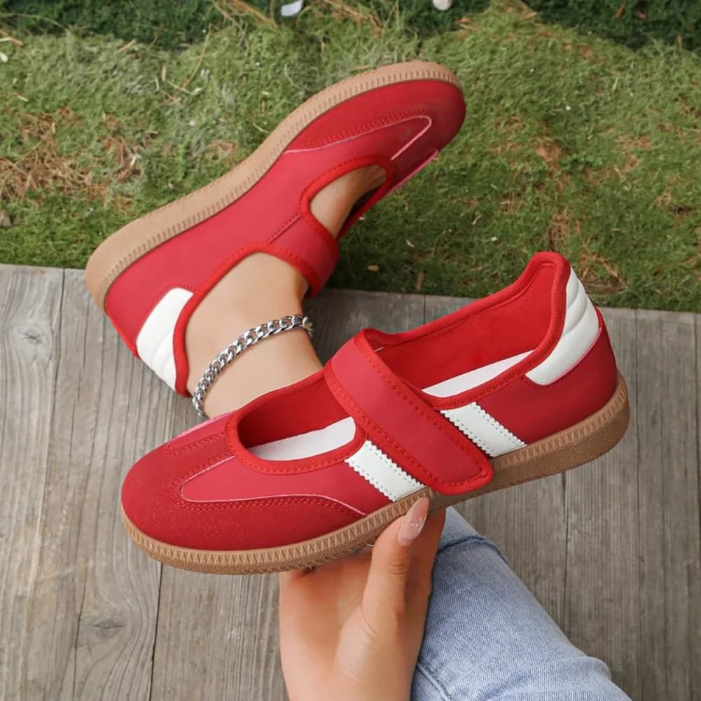 Women Sneakers 2026 New Fashion Solid Shallow Designer Shoes Spring Autumn Soft Soled Loafers Comfort Casual Female Sports Shoes