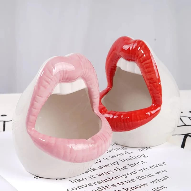 Ceramic Lips Shaped Serving Bowl