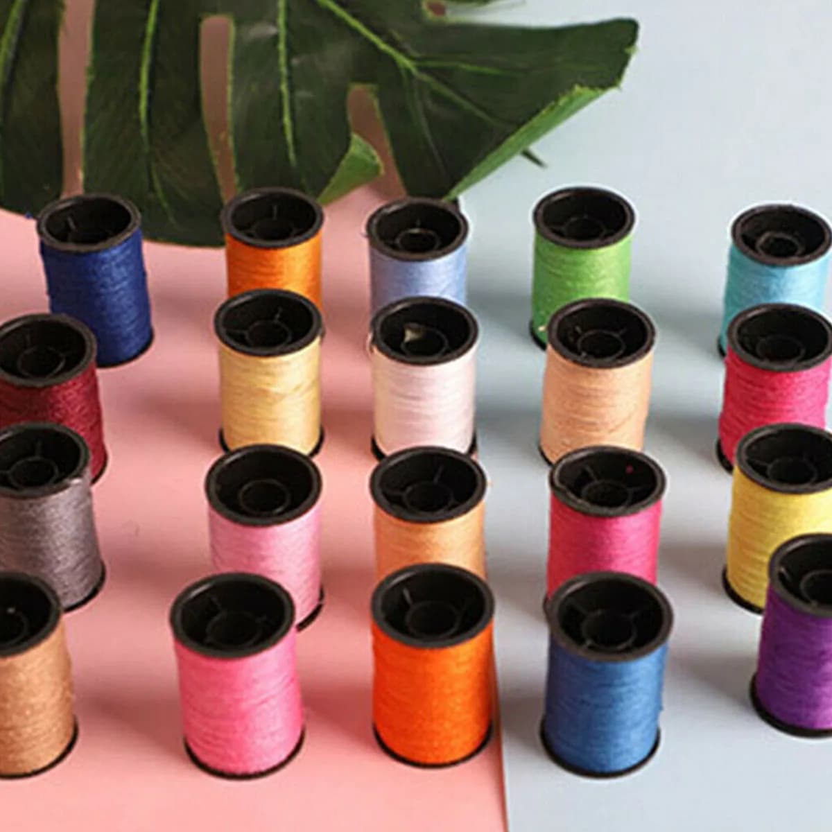 Assorted Sewing Thread Bobbin Kit