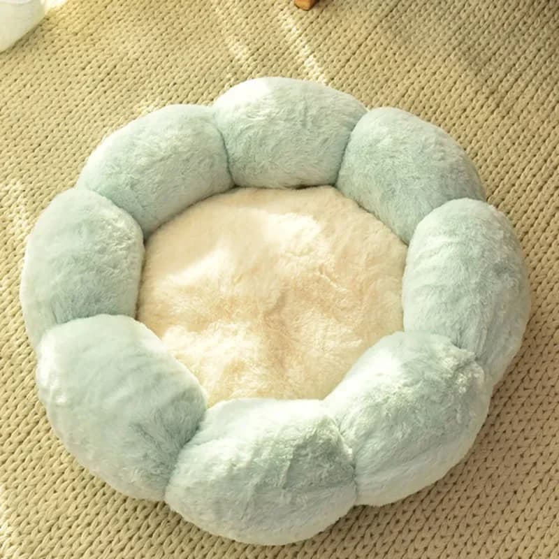 Flower-Shaped Pet Bed for Cats and Small Dogs