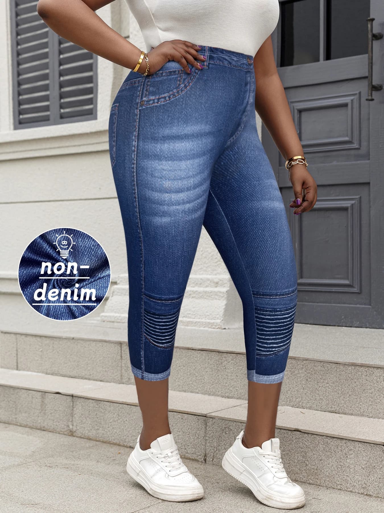 Plus Size Faux Denim Capri Leggings