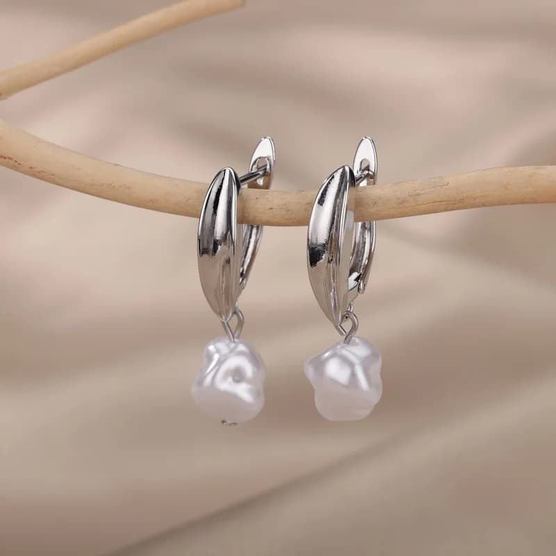 Baroque Pearl Drop Dangle Earrings
