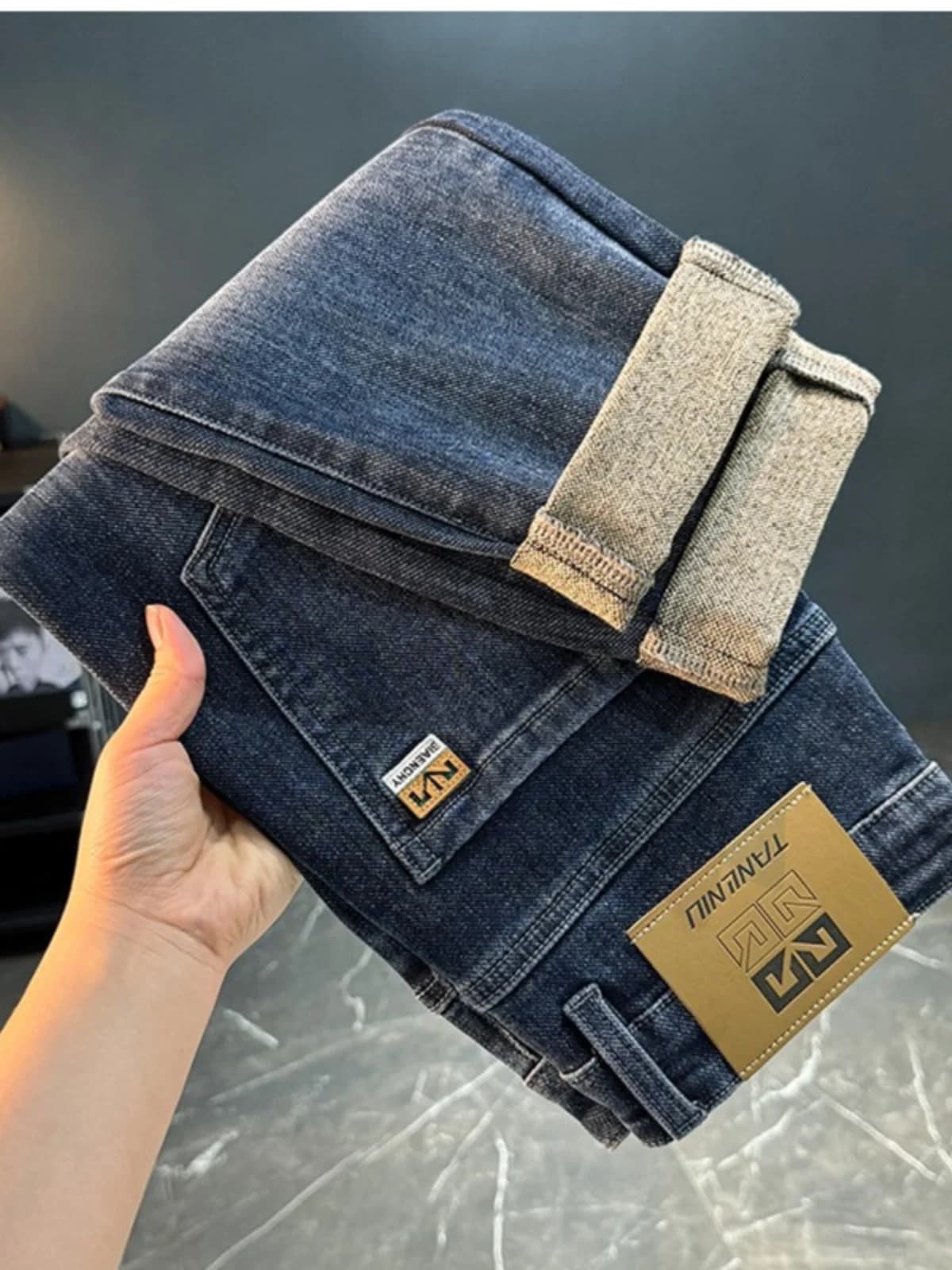 Embroidered Straight Leg Stretch Jeans