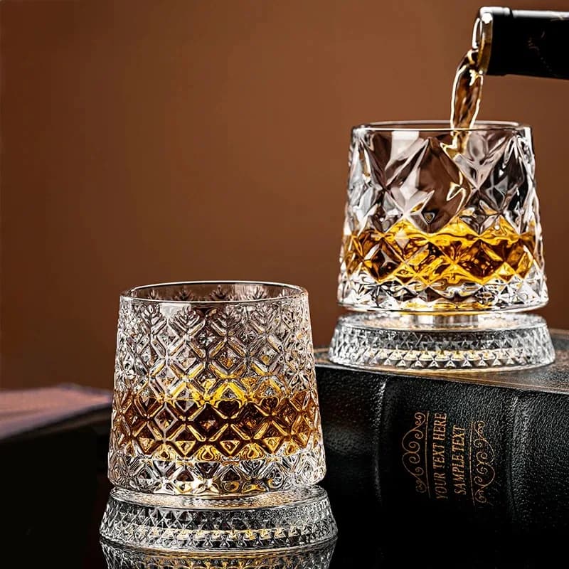 Rotating Whisky Glass with Crystal Base
