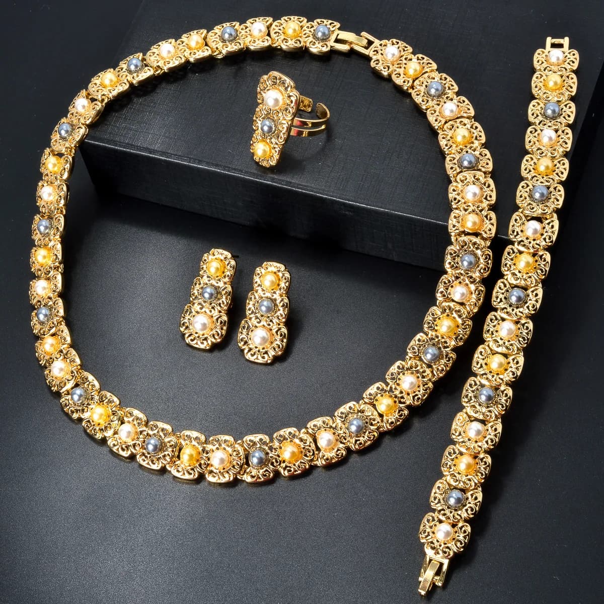 Gold-Plated Bridal Jewelry Set with Zircon