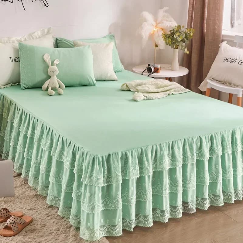 Three Layer Gauze Lace Bed Cover with Ruffled Edge