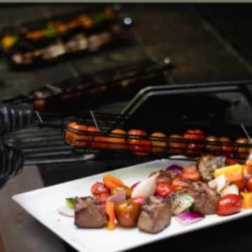 Portable BBQ Grilling Basket Nonstick Barbecue Grill Basket Tools Grill Mesh