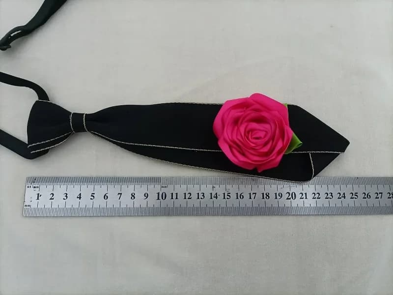 Retro Rose Bow Tie