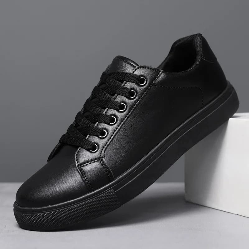 Sneakers Men Shoes 2026Leather Mens Casual Shoes Flat Male Footwear Fashion Black White Shoes Tenis Masculino Skateboard