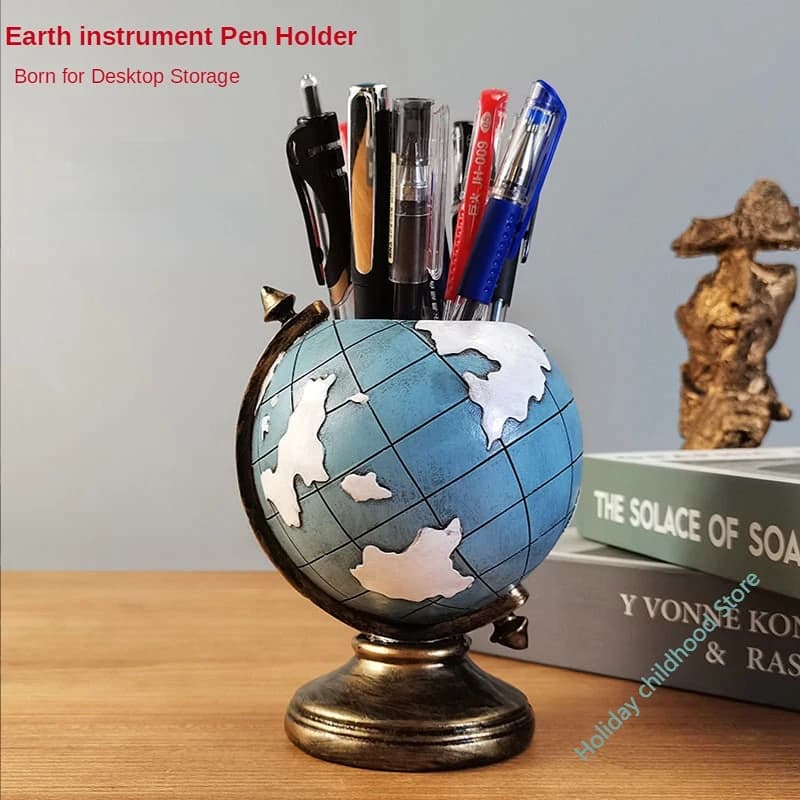 Literary Retro Desktop Pen Holder