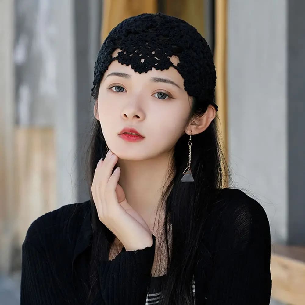 Women's Hollowed Out Knitted Beret Cap