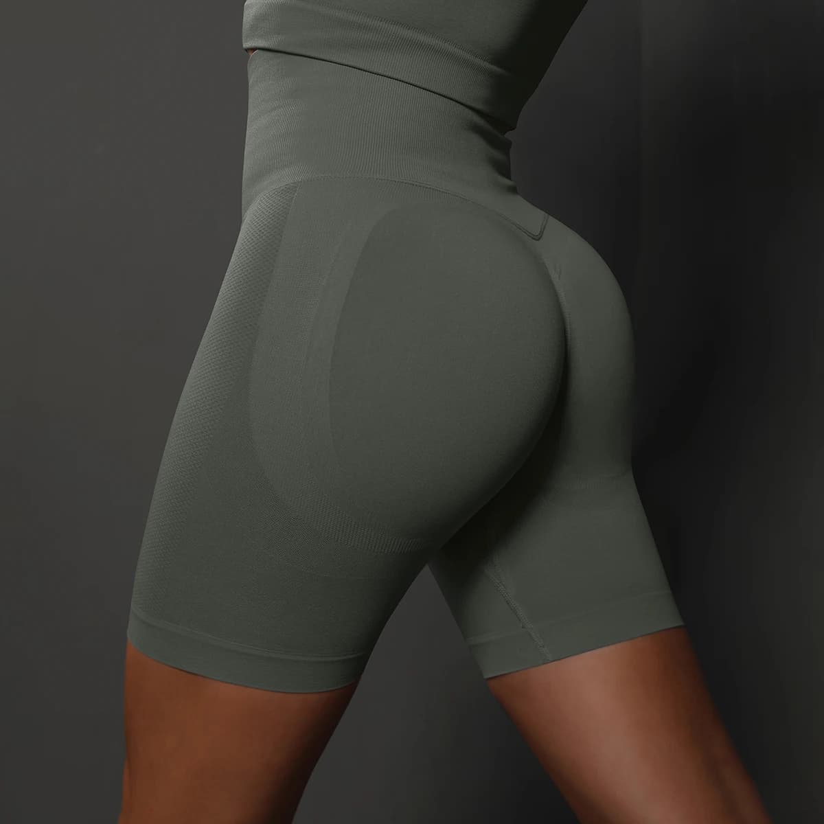 Dark gray / S