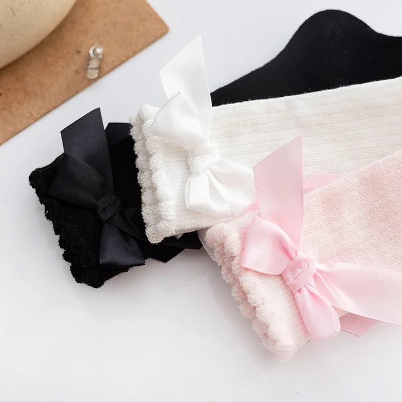 Baby Girl Mid-Tube Socks With Bow